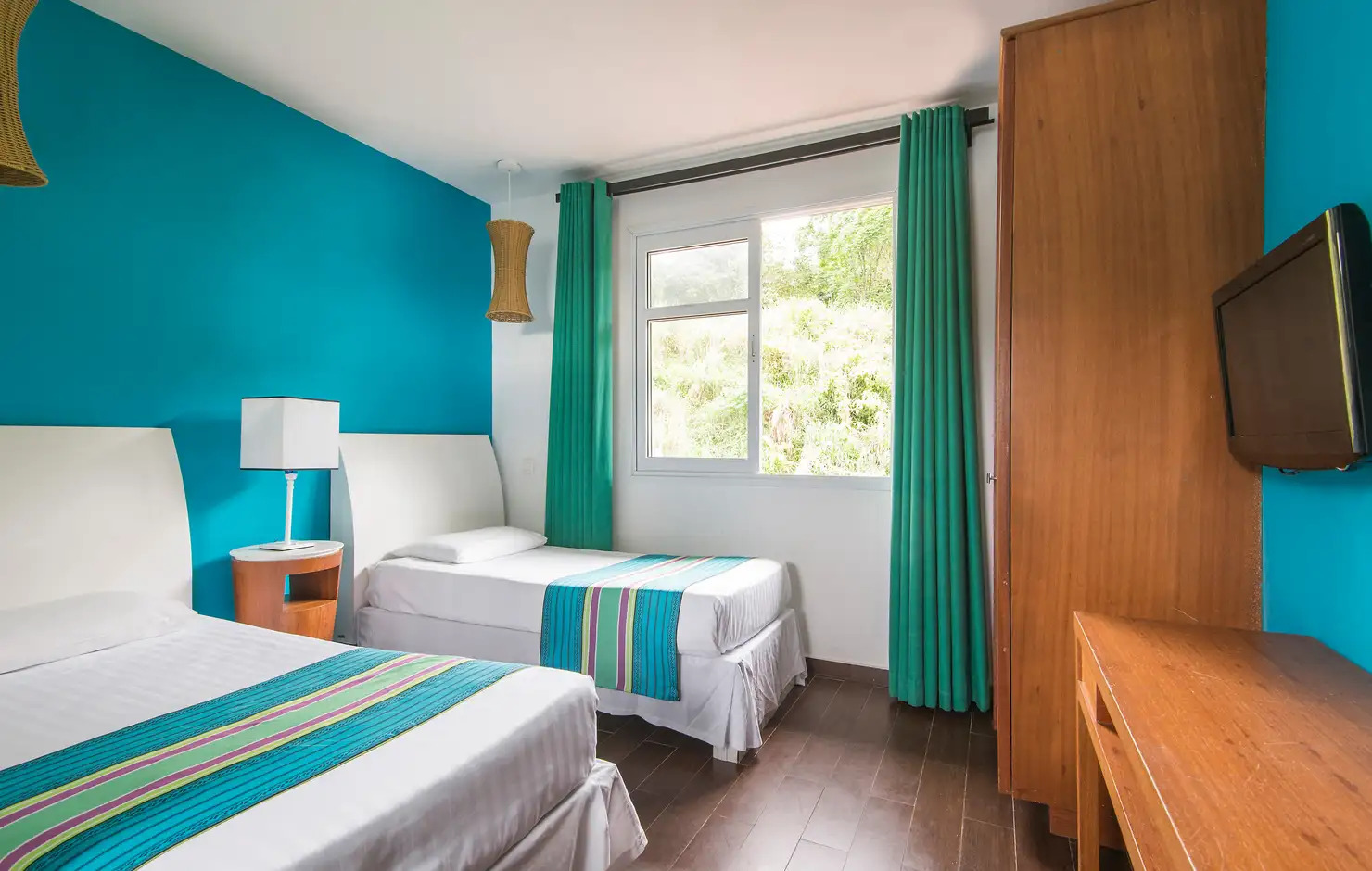 Quarto Superior Familiar - Lado Mar