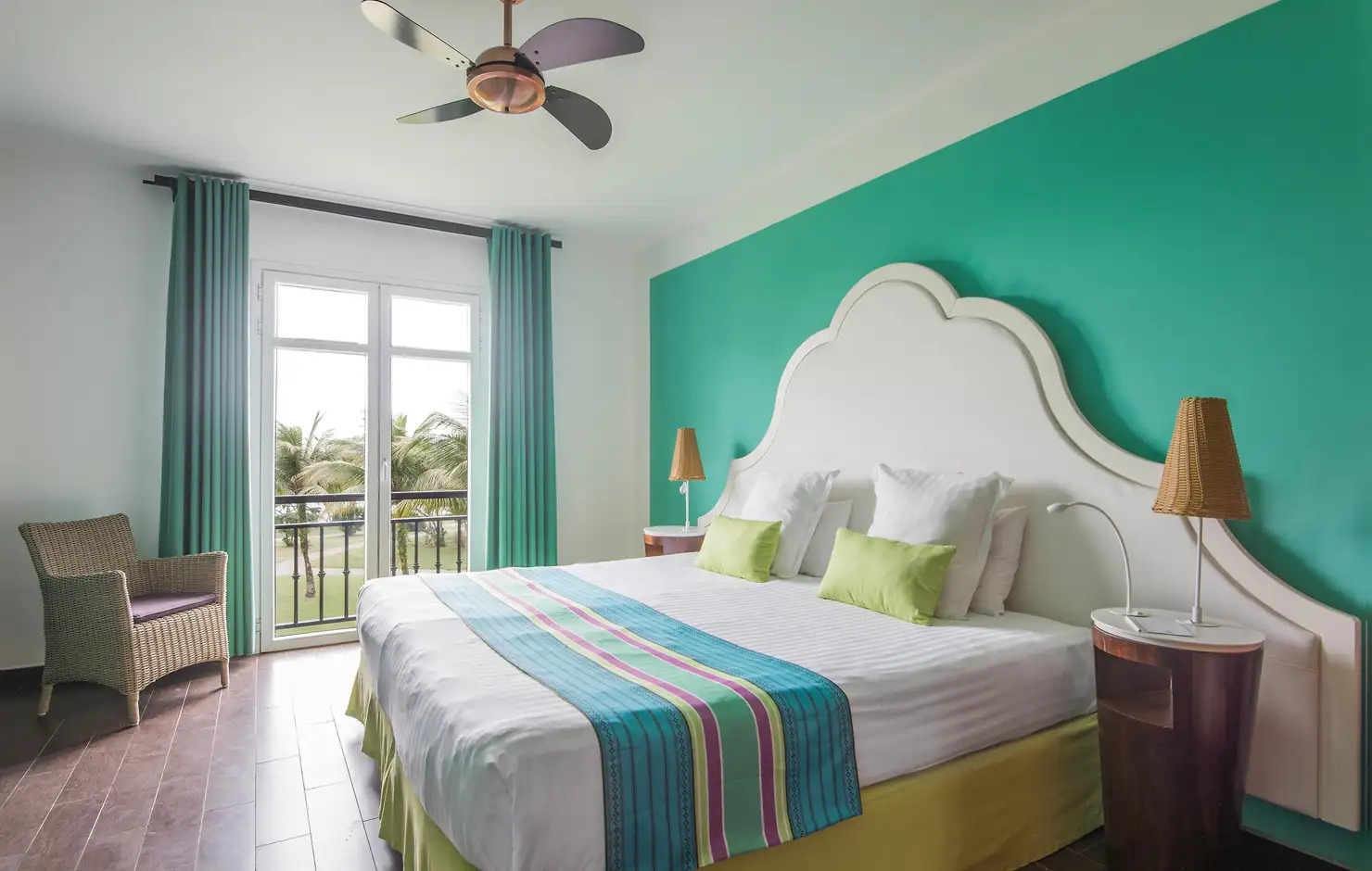 Quarto Deluxe - Lado Mar - Centro do Resort