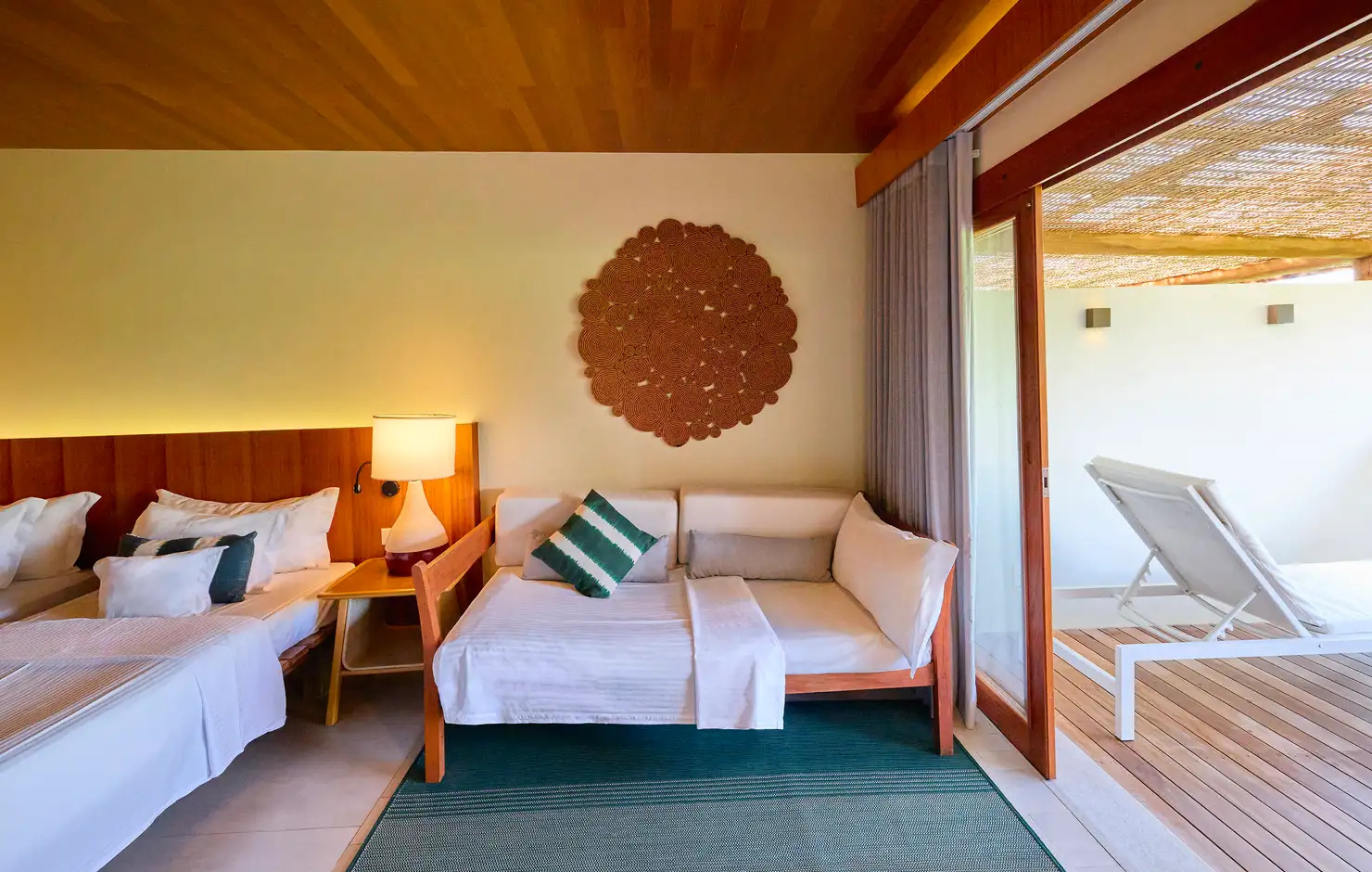 Quarto Deluxe Comunicate1