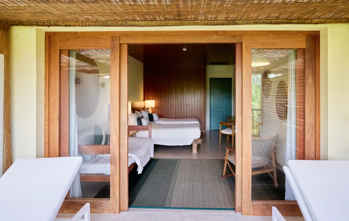 Quarto Deluxe Comunicate1