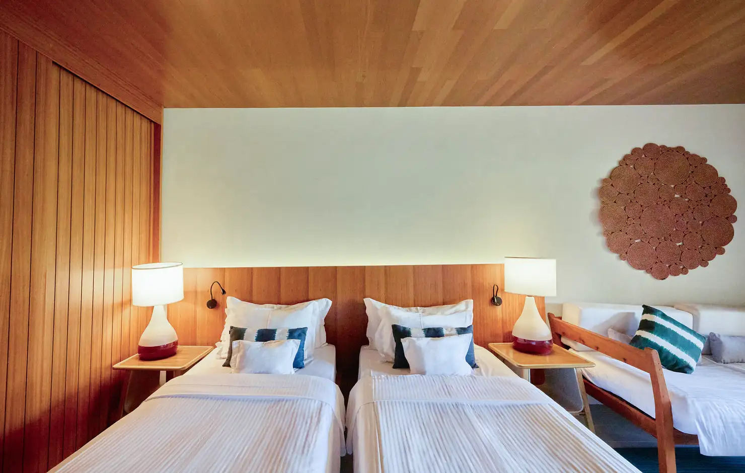 Quarto Deluxe Comunicate1