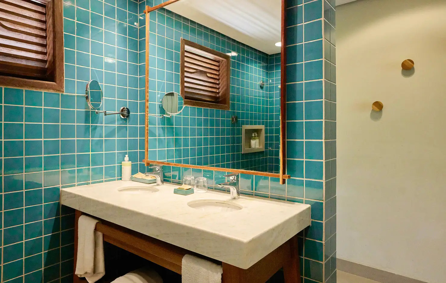 Quarto Deluxe Comunicate1