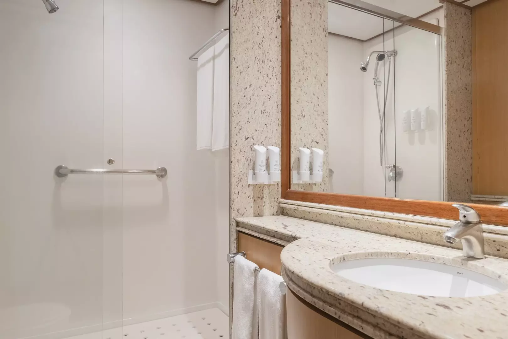 Quarto Casal Familiar