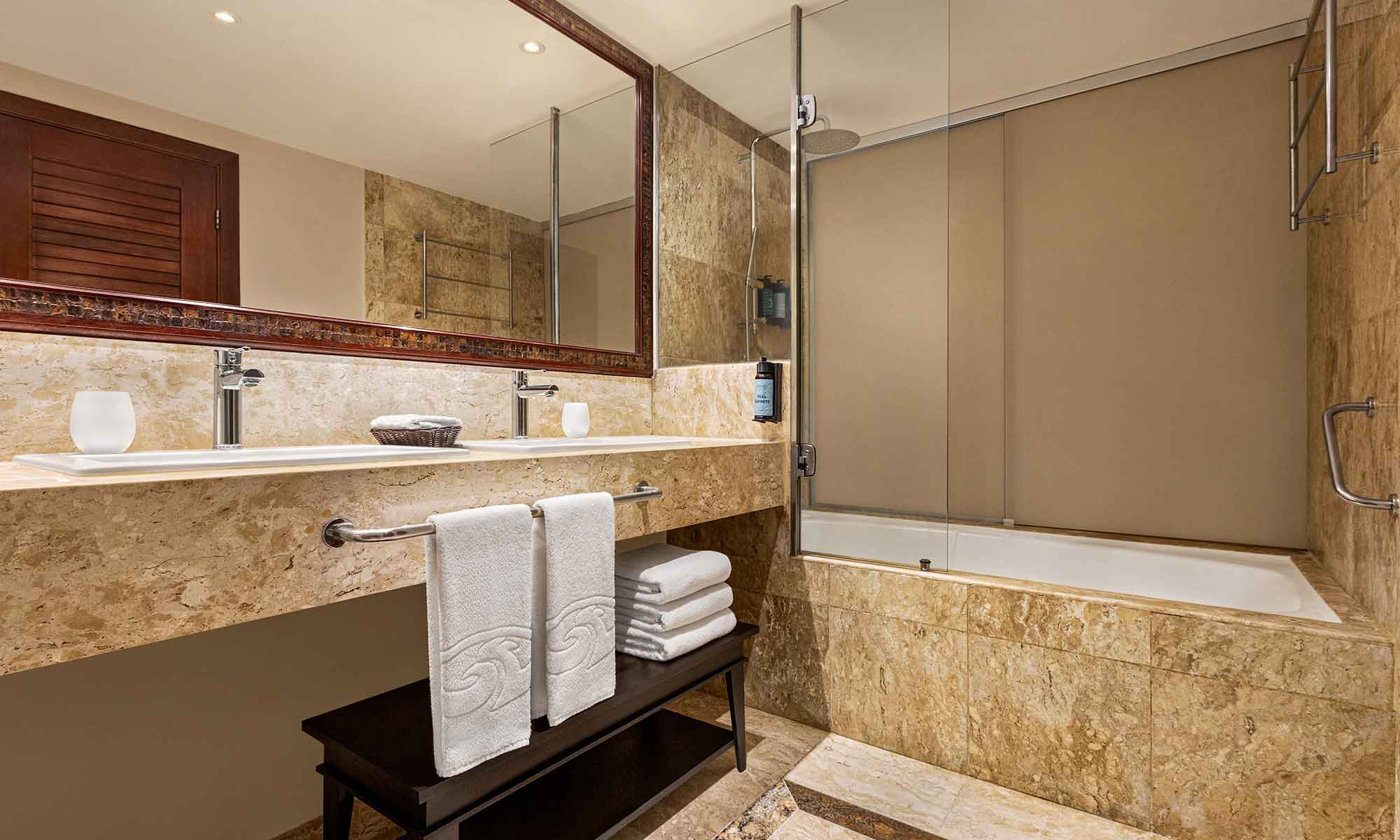 Connecting Junior Suite