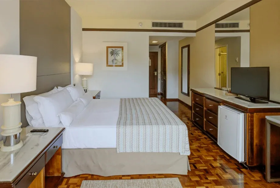 Superior vista piscina - uma cama de casal