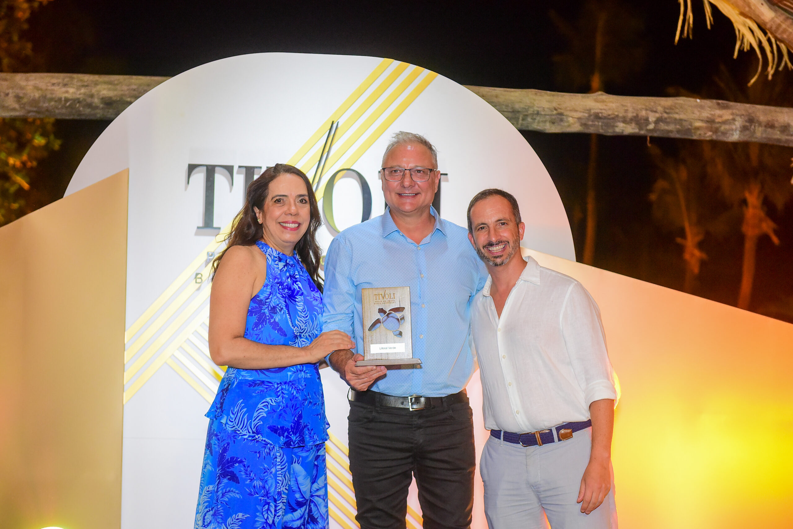 PRÊMIO GOLDEN FRIENDS TIVOLI: LITORAL VERDE VIAGENS É NOVAMENTE HOMENAGEADA!